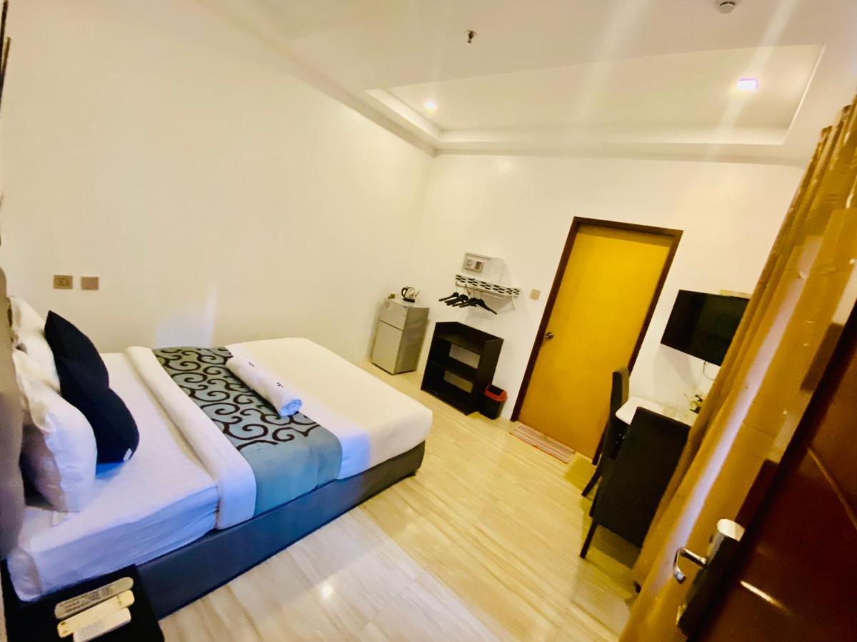 Mirage Suites De Boracay Manoc-Manoc Exteriör bild