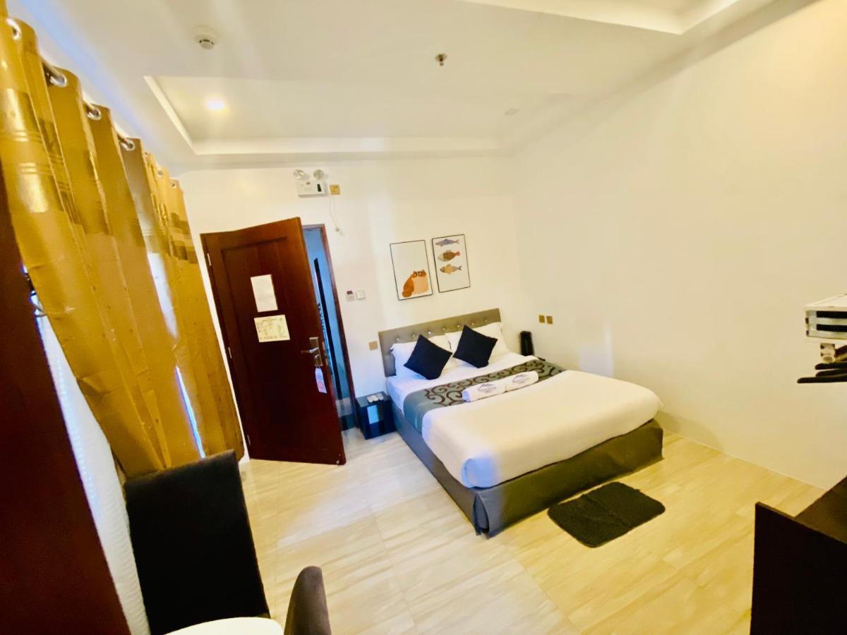 Mirage Suites De Boracay Manoc-Manoc Exteriör bild