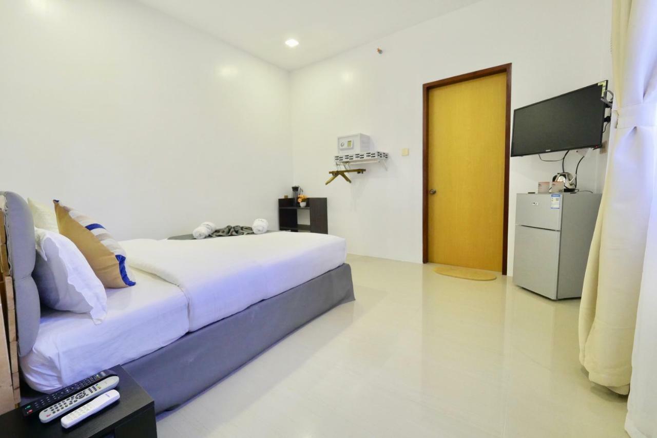 Mirage Suites De Boracay Manoc-Manoc Exteriör bild